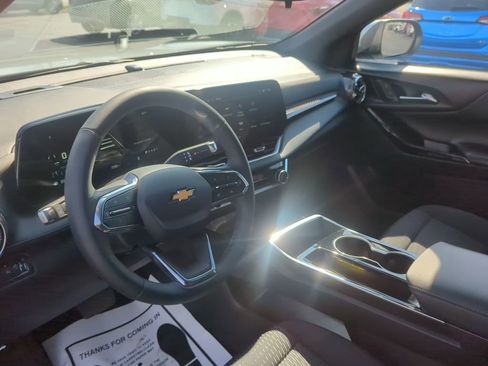 Certified 2025 Chevrolet Equinox LT image 18