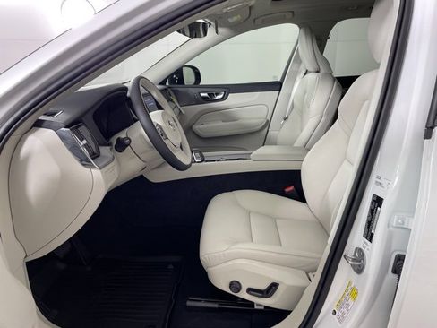 New 2024 Volvo XC60 T8 Plus w/ Protection Package Premier image 19