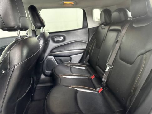 Used 2020 Jeep Compass Limited AWD/4WD image 22