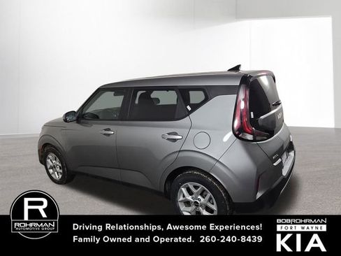 Certified 2024 Kia Soul LX w/ Option Group 015 image 11