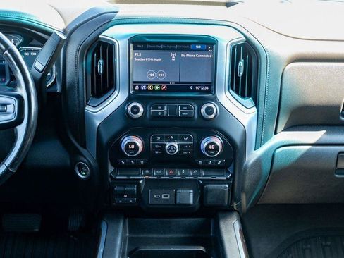 Used 2019 GMC Sierra 1500 SLT w/ SLT Premium Package AWD/4WD image 21