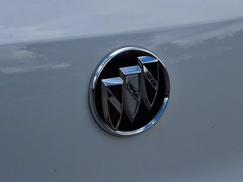 Used 2023 Buick Encore GX Preferred w/ Cold Weather Comfort Package FWD image 33