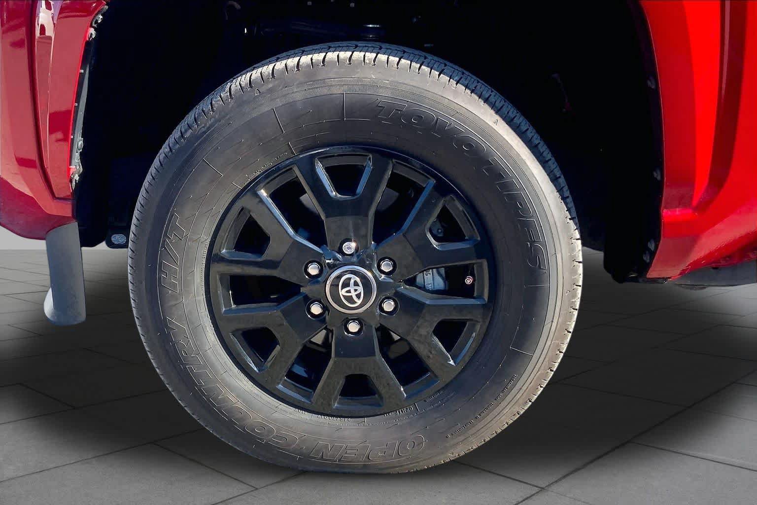 Used 2026 Toyota Tacoma SR5 AWD/4WD image 11