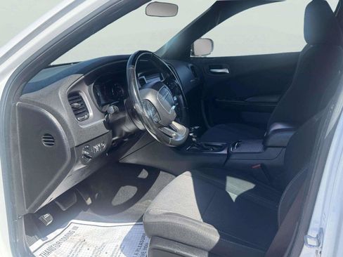 Used 2019 Dodge Charger SXT w/ Blacktop Package RWD image 20