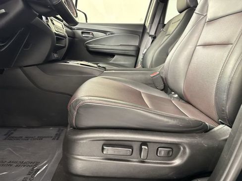 Used 2023 Honda Ridgeline Black Edition image 23