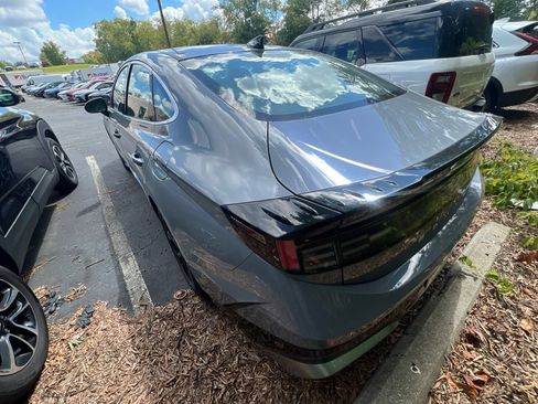 Used 2025 Hyundai Sonata SEL FWD image 5