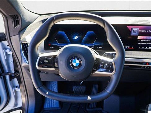 Used 2026 BMW iX xDrive60 w/ Premium Package image 13