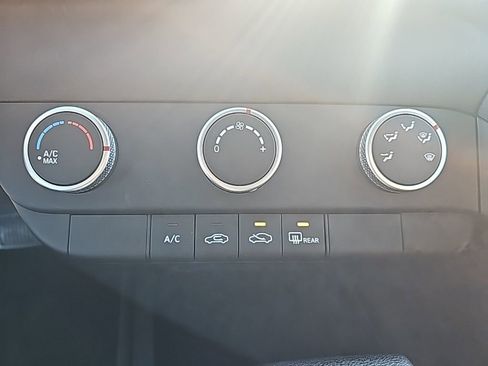 New 2026 Hyundai Elantra SE image 19