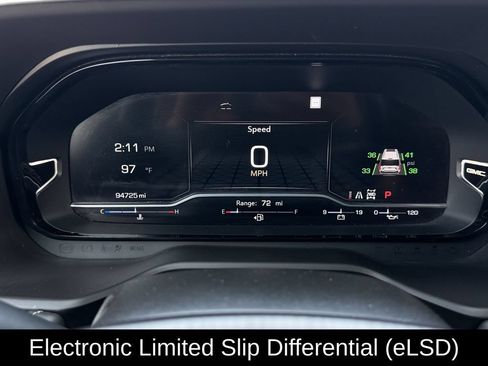 Used 2023 GMC Yukon XL Denali Ultimate AWD/4WD image 17