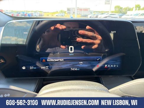 Used 2026 Chevrolet Equinox LT AWD/4WD image 15