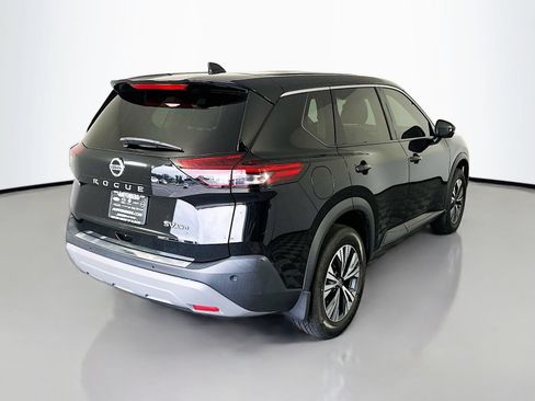 Used 2021 Nissan Rogue SV AWD/4WD image 7