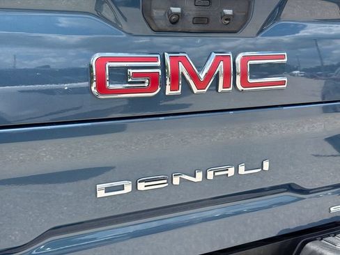 Used 2024 GMC Sierra 2500 Denali w/ Denali Reserve Package AWD/4WD image 11