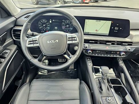Used 2025 Kia Telluride SX Prestige AWD/4WD image 32