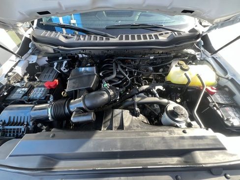 Used 2024 Ford F250 XLT w/ Snow Plow Prep Package image 41