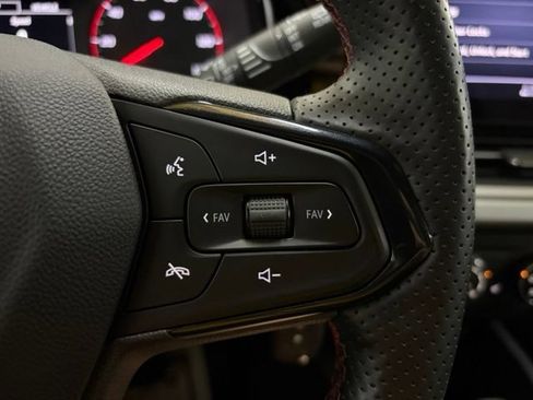 Used 2024 Chevrolet Trax RS w/ Driver Confidence Package FWD image 61