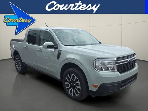 Used 2023 Ford Maverick Lariat w/ Lariat Luxury Package FWD image 1