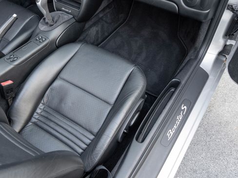 Used 2003 Porsche Boxster S image 27