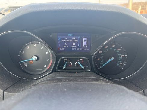 Used 2013 Ford Focus SE image 15