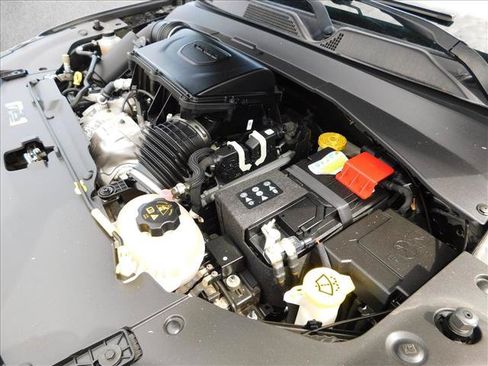 Used 2024 Jeep Compass Latitude AWD/4WD image 29