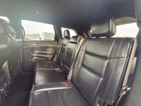 Used 2019 Jeep Grand Cherokee Limited AWD/4WD image 27