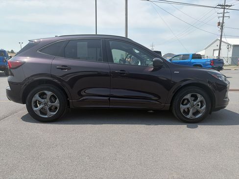 Used 2023 Ford Escape ST-Line w/ Tech Pack #1 AWD/4WD image 1