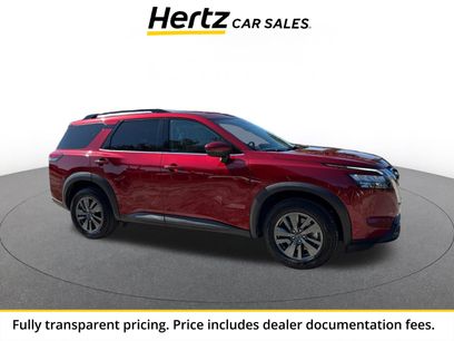 Used 2025 Nissan Pathfinder SV