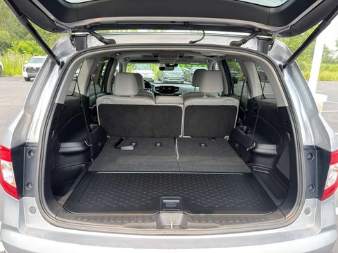 Used 2021 Honda Pilot Touring image 32