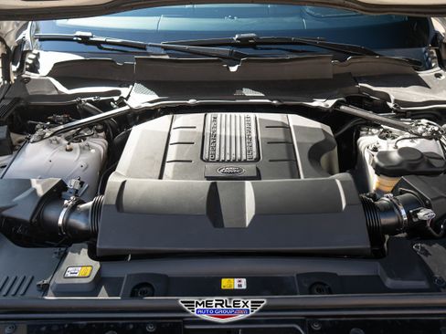 Used 2019 Land Rover Range Rover Autobiography image 55