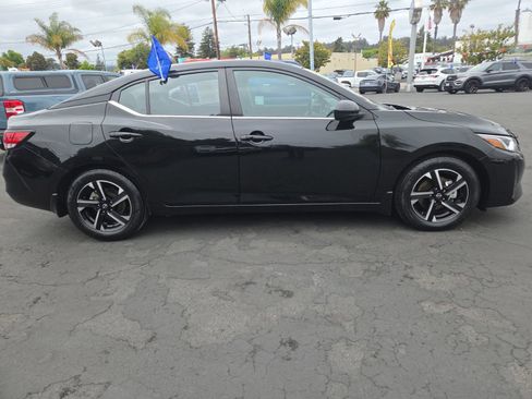 Used 2024 Nissan Sentra SV w/ Trunk Package FWD image 3