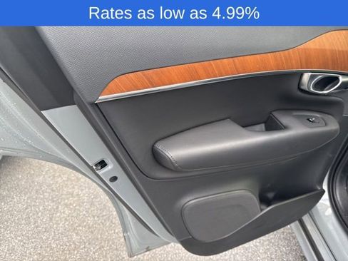 Certified 2024 Volvo XC90 B6 Plus w/ Protection Package image 15