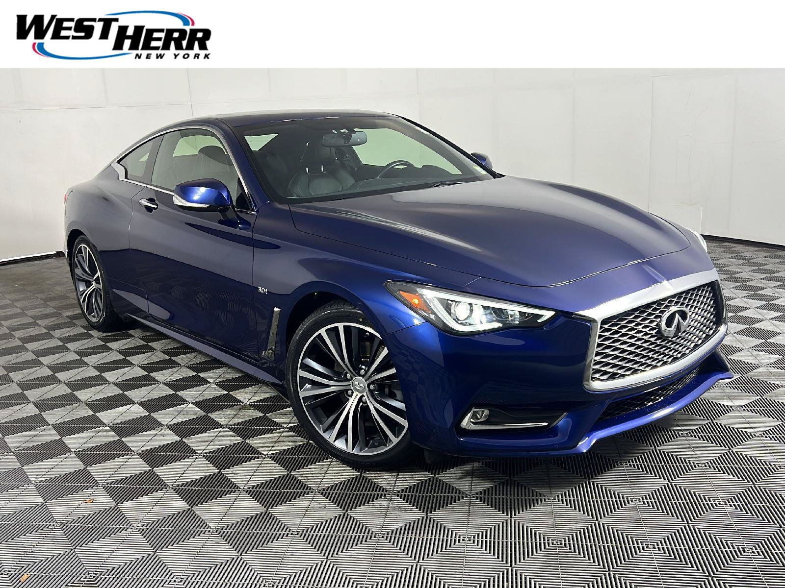 Used 2017 INFINITI Q60 3.0t w/ Premium Plus Package 3.0T AWD/4WD image 1
