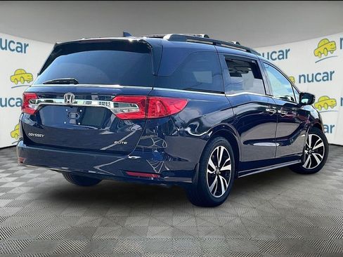 Used 2018 Honda Odyssey Elite image 6