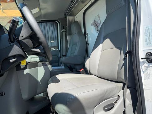 Used 2023 Ford E-350 and Econoline 350 Super Duty w/ Power Windows & Locks Group RWD image 9