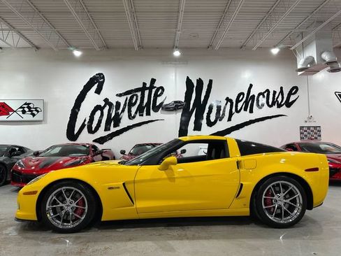 Used 2009 Chevrolet Corvette Z06 w/ Preferred Equipment Group RWD image 2