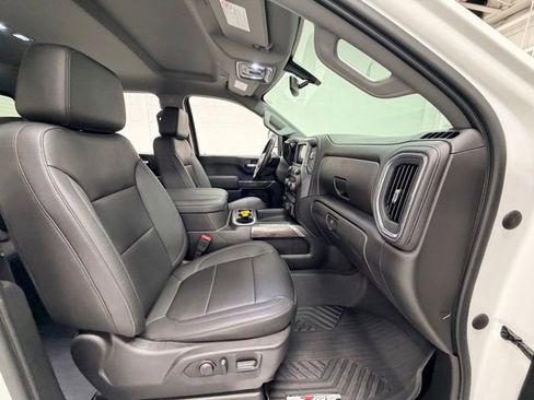 Certified 2023 Chevrolet Silverado 2500 LTZ w/ LTZ Convenience Package AWD/4WD image 31
