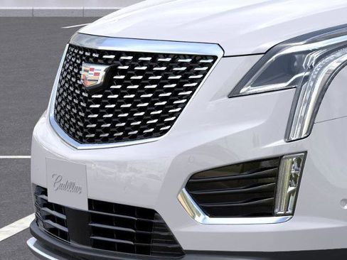 New 2026 Cadillac XT5 Premium Luxury w/ Driver Assist Package image 13