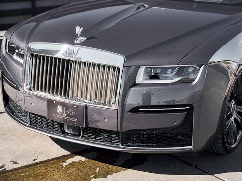 Used 2023 Rolls-Royce Ghost AWD/4WD image 6