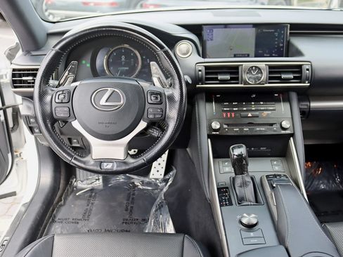 Used 2017 Lexus IS 300 F Sport w/ F Sport Package AWD/4WD image 18