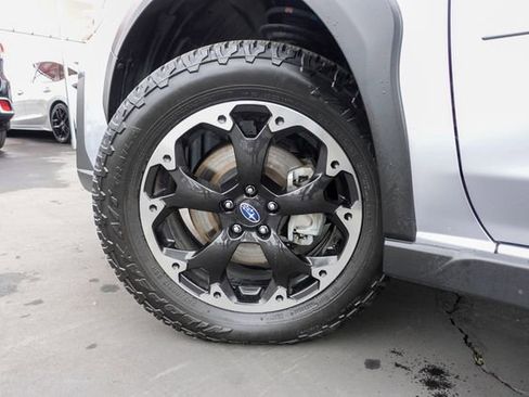 Used 2022 Subaru Crosstrek 2.0i Premium w/ Moonroof Package image 11