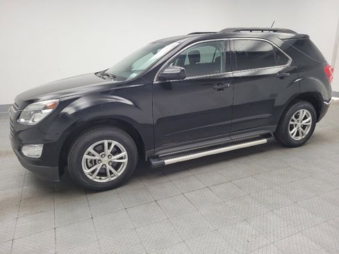 Used 2017 Chevrolet Equinox LT w/ Convenience Package FWD image 2