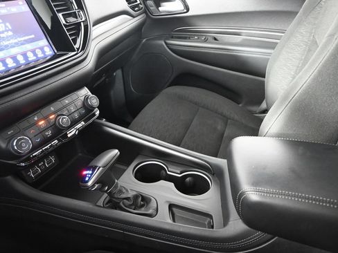Used 2024 Dodge Durango SXT AWD/4WD image 34