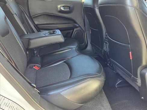 Used 2019 Jeep Compass Trailhawk image 19