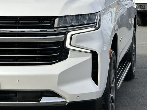 Used 2021 Chevrolet Tahoe LT w/ LT Signature Package image 46