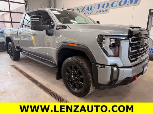 Used 2024 GMC Sierra 3500 AT4 w/ AT4 Premium Plus Package AWD/4WD image 2