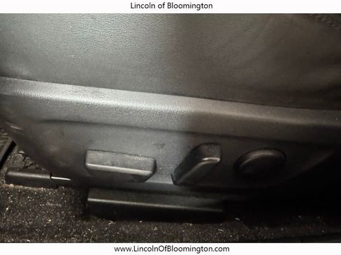 Used 2024 MAZDA MAZDA3 Hatchback w/Premium Plus Pkg image 38