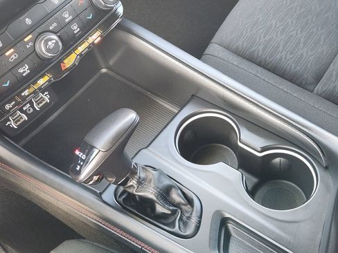 Used 2025 Dodge Durango GT RWD image 21