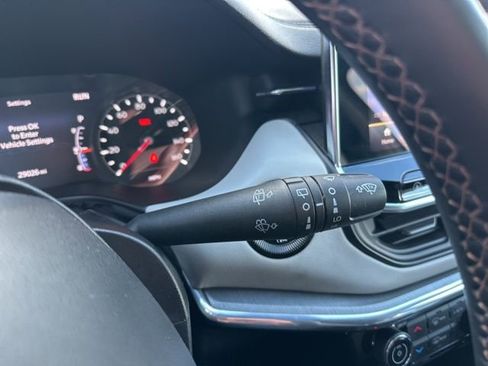 Used 2022 Jeep Compass Limited image 23