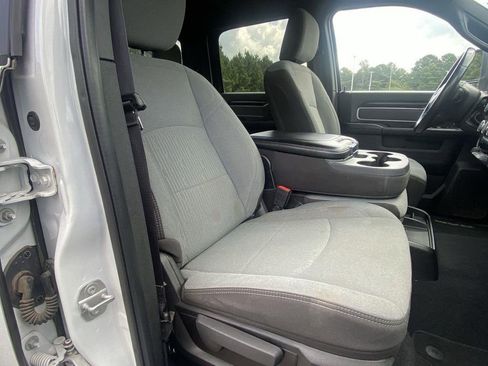 Used 2023 RAM 2500 Big Horn w/ Level 1 Equipment Group image 27