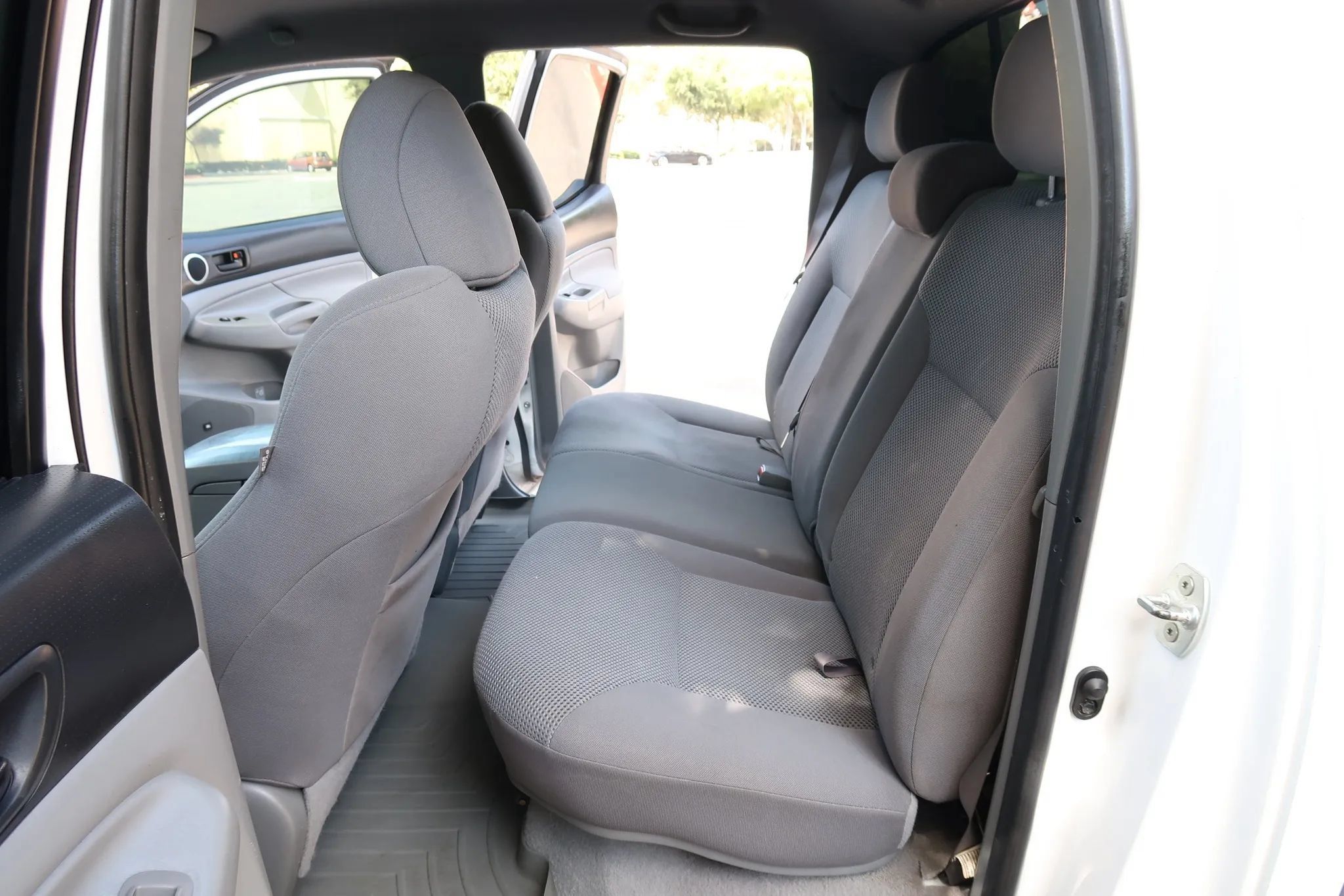 Used 2011 Toyota Tacoma PreRunner w/ TRD Sport Pkg w/JBL Audio RWD image 17