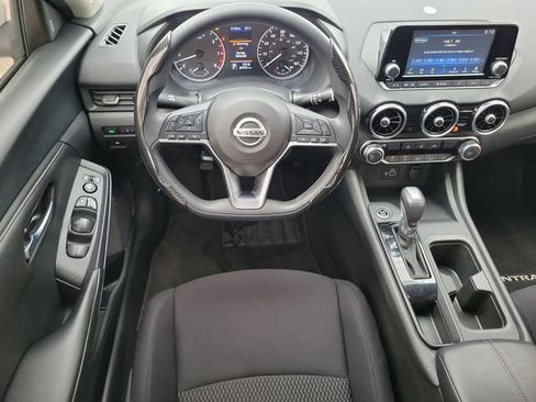 Used 2023 Nissan Sentra S FWD image 17
